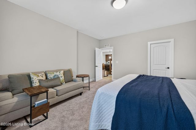142 Dalton Dr, Fisherville, KY 40023