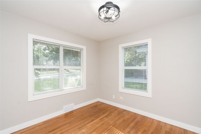 2609 30th Street, Des Moines, IA 50310