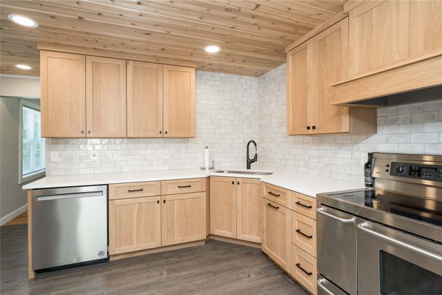 2609 30th Street, Des Moines, IA 50310