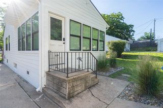 2609 30th Street, Des Moines, IA 50310