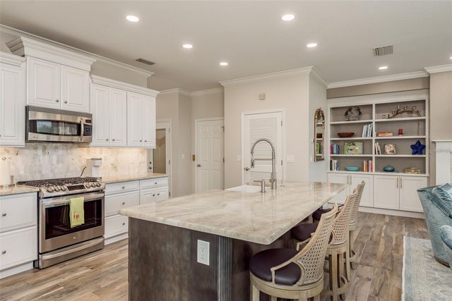 600 RESERVE LANE, Dunedin, FL 34698