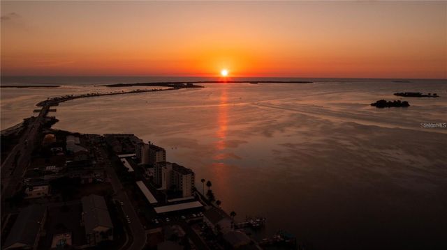 600 RESERVE LANE, Dunedin, FL 34698