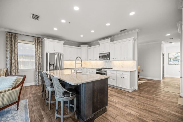 600 RESERVE LANE, Dunedin, FL 34698