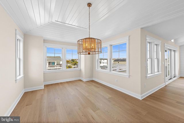 12 E MARINE LN, Long Beach Township, NJ 08008