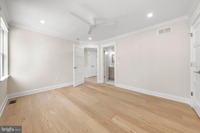 12 E MARINE LN, Long Beach Township, NJ 08008