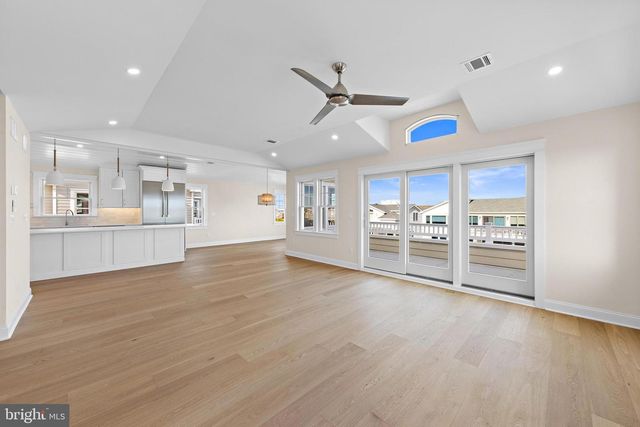 12 E MARINE LN, Long Beach Township, NJ 08008