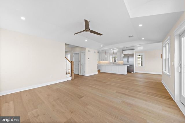 12 E MARINE LN, Long Beach Township, NJ 08008