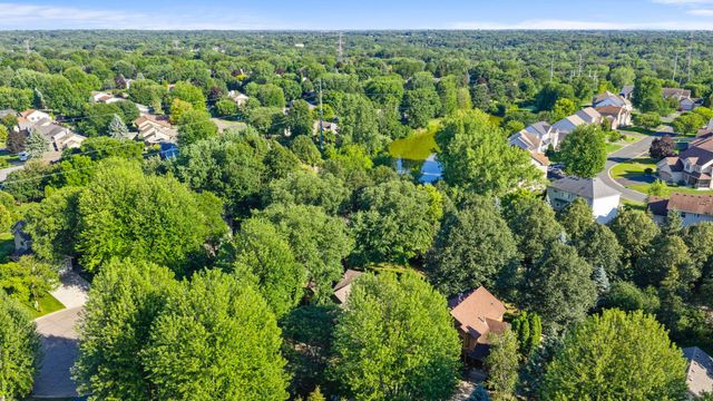 960 Wildflower Court, Eagan, MN 55123