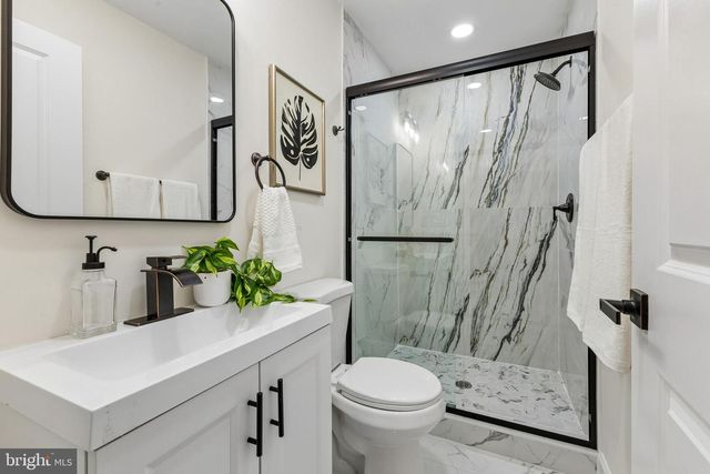 415 E MASON AVE, Alexandria, VA 22301
