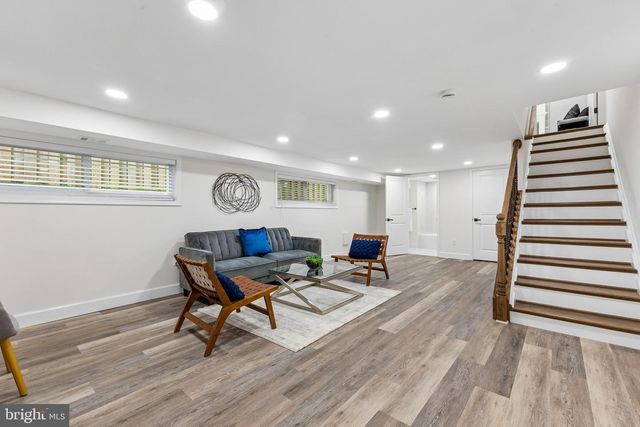 415 E MASON AVE, Alexandria, VA 22301