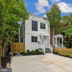 415 E MASON AVE, Alexandria, VA 22301