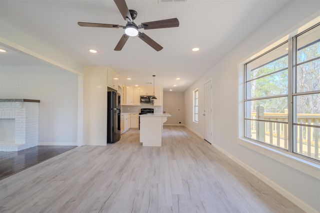 140 Martha, Waskom, TX 75692