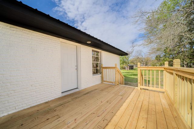 140 Martha, Waskom, TX 75692