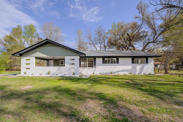 140 Martha, Waskom, TX 75692