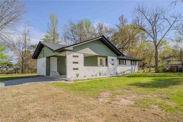 140 Martha, Waskom, TX 75692