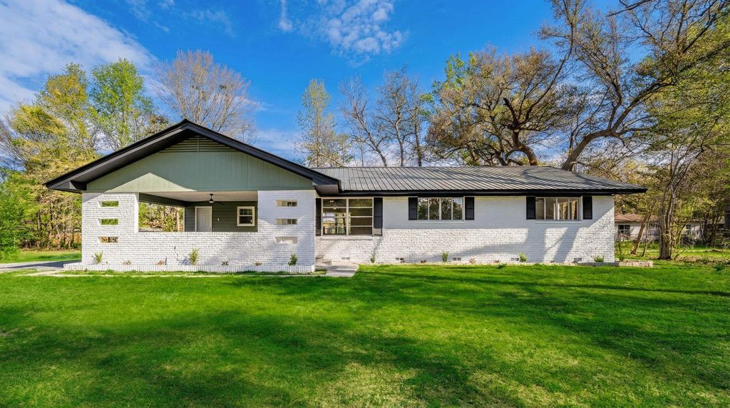 140 Martha, Waskom, TX 75692