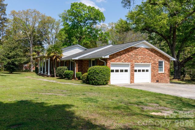 3308 India Hook Road, Rock Hill, SC 29732