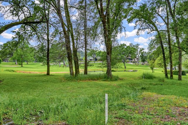 11775 Lake Wildwood Dr, Penn Valley, CA 95946