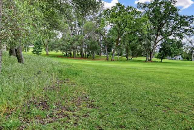 11775 Lake Wildwood Dr, Penn Valley, CA 95946