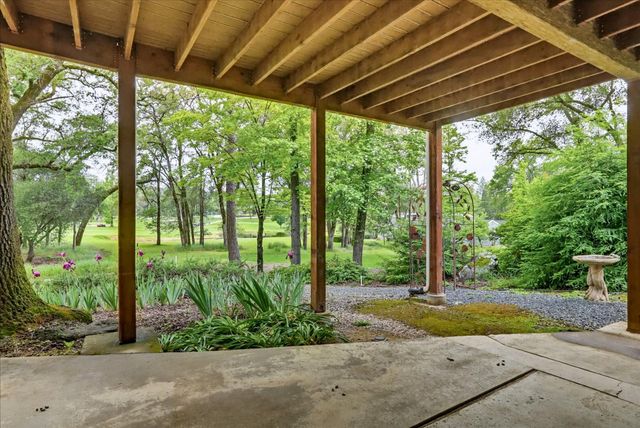 11775 Lake Wildwood Dr, Penn Valley, CA 95946