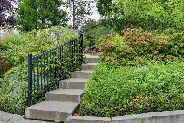 11775 Lake Wildwood Dr, Penn Valley, CA 95946