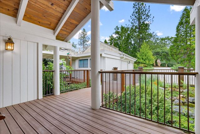 11775 Lake Wildwood Dr, Penn Valley, CA 95946