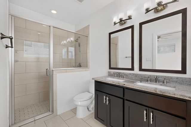 4950 Cedar Springs Road 301, Dallas, TX 75235