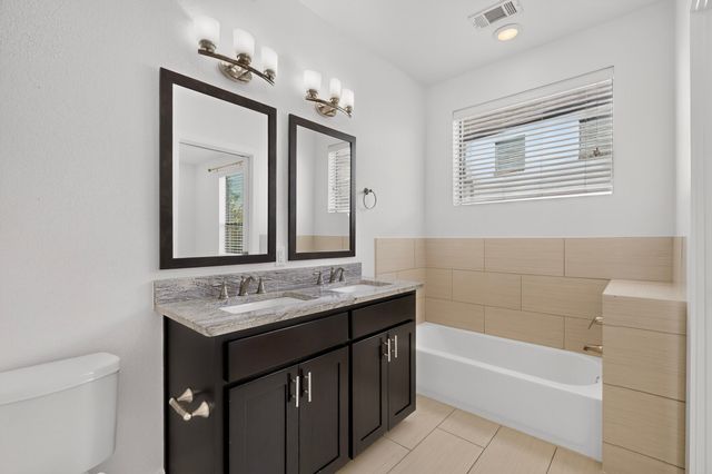 4950 Cedar Springs Road 301, Dallas, TX 75235