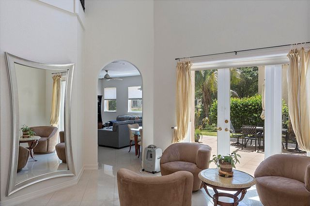 120 NW 117TH Terrace, Plantation, FL 33325