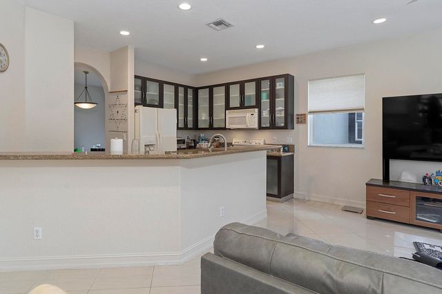 120 NW 117TH Terrace, Plantation, FL 33325