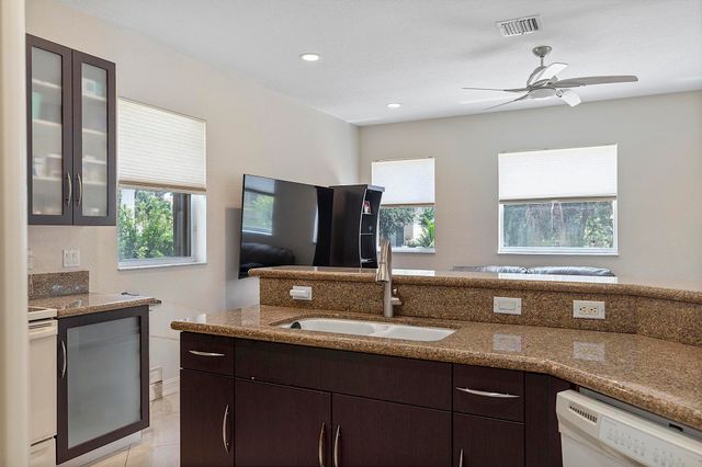 120 NW 117TH Terrace, Plantation, FL 33325