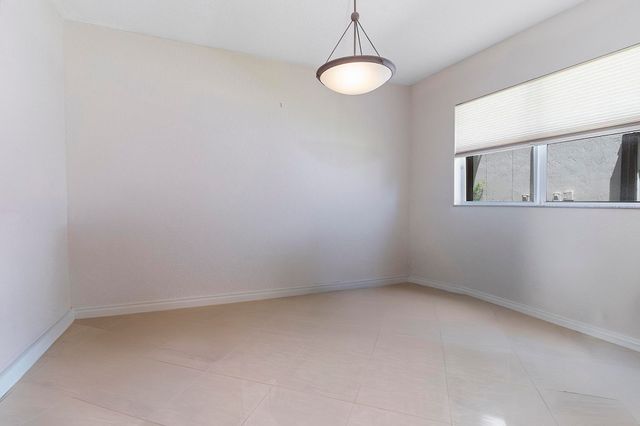 120 NW 117TH Terrace, Plantation, FL 33325