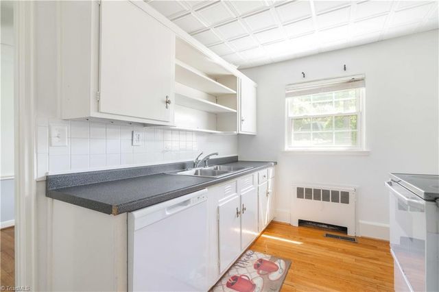 2511 Miller Park Circle A, Winston-salem, NC 27103