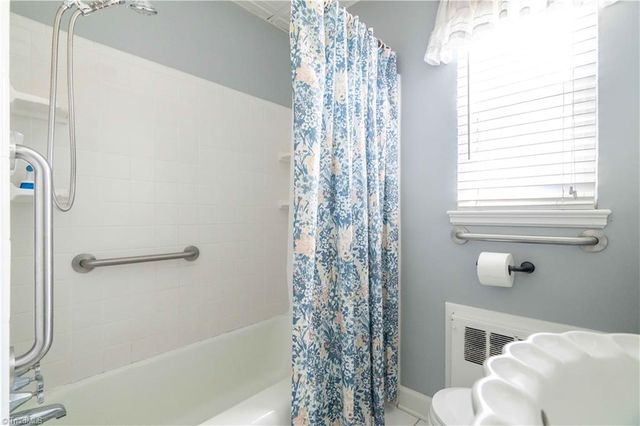 2511 Miller Park Circle A, Winston-salem, NC 27103