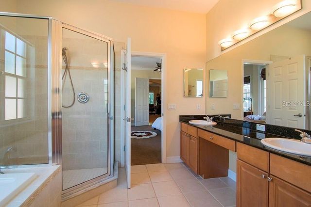 2907 HANSEN MANOR LANE, Tampa, FL 33611