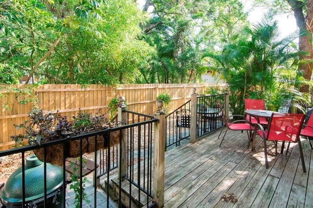 2907 HANSEN MANOR LANE, Tampa, FL 33611