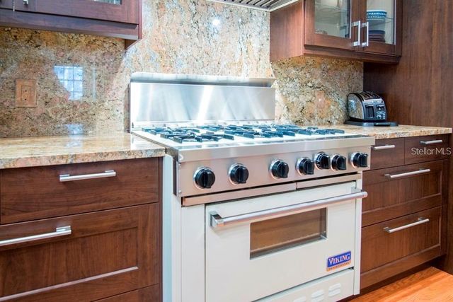 2907 HANSEN MANOR LANE, Tampa, FL 33611