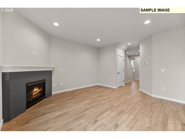 2751 Ne Claire Rd 205, Estacada, OR 97023