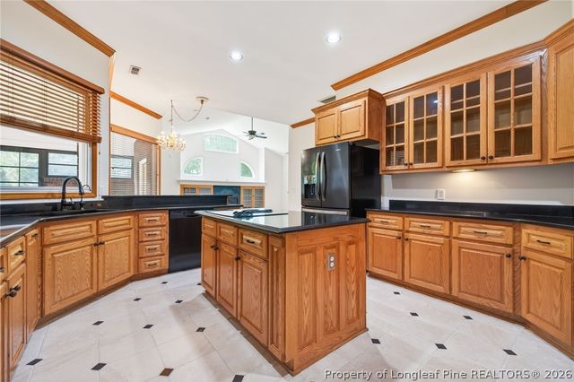 2204 Honey Lane, Hope Mills, NC 28348