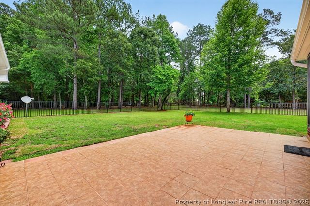 2204 Honey Lane, Hope Mills, NC 28348