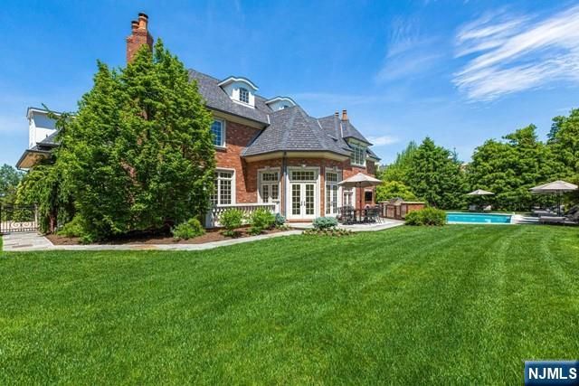 116 Truman Drive, Cresskill, NJ 07626
