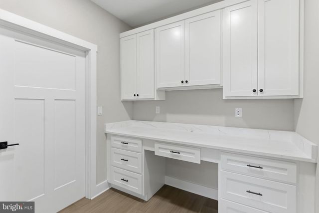 BREAKAWAY DR, Hedgesville, WV 25427