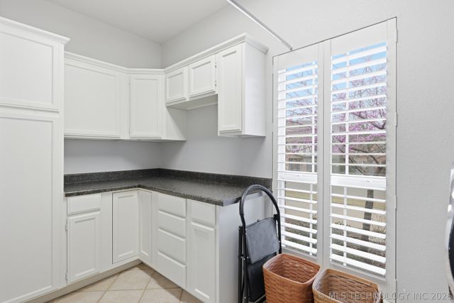 6624 E 114th Street S, Bixby, OK 74008