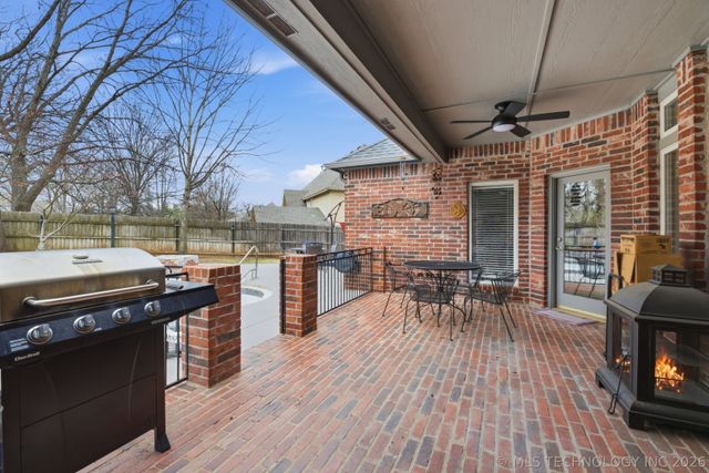 6624 E 114th Street S, Bixby, OK 74008