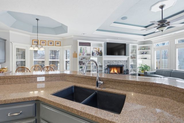 6624 E 114th Street S, Bixby, OK 74008