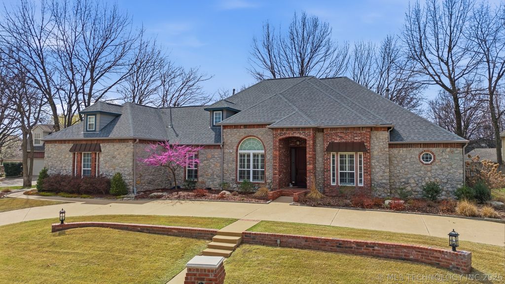 6624 E 114th Street S, Bixby, OK 74008