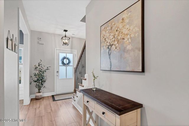 1614 Redbud Court, Aberdeen, NC 28315