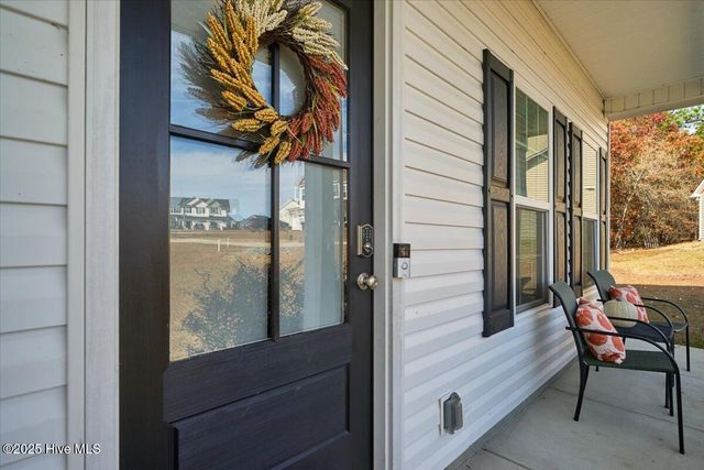 1614 Redbud Court, Aberdeen, NC 28315