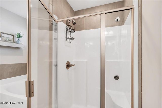 1614 Redbud Court, Aberdeen, NC 28315