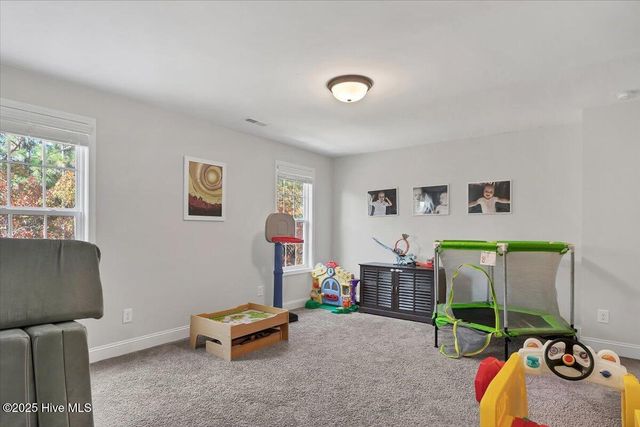 1614 Redbud Court, Aberdeen, NC 28315